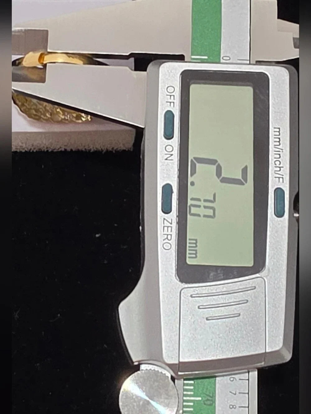 N/A 10kt gold